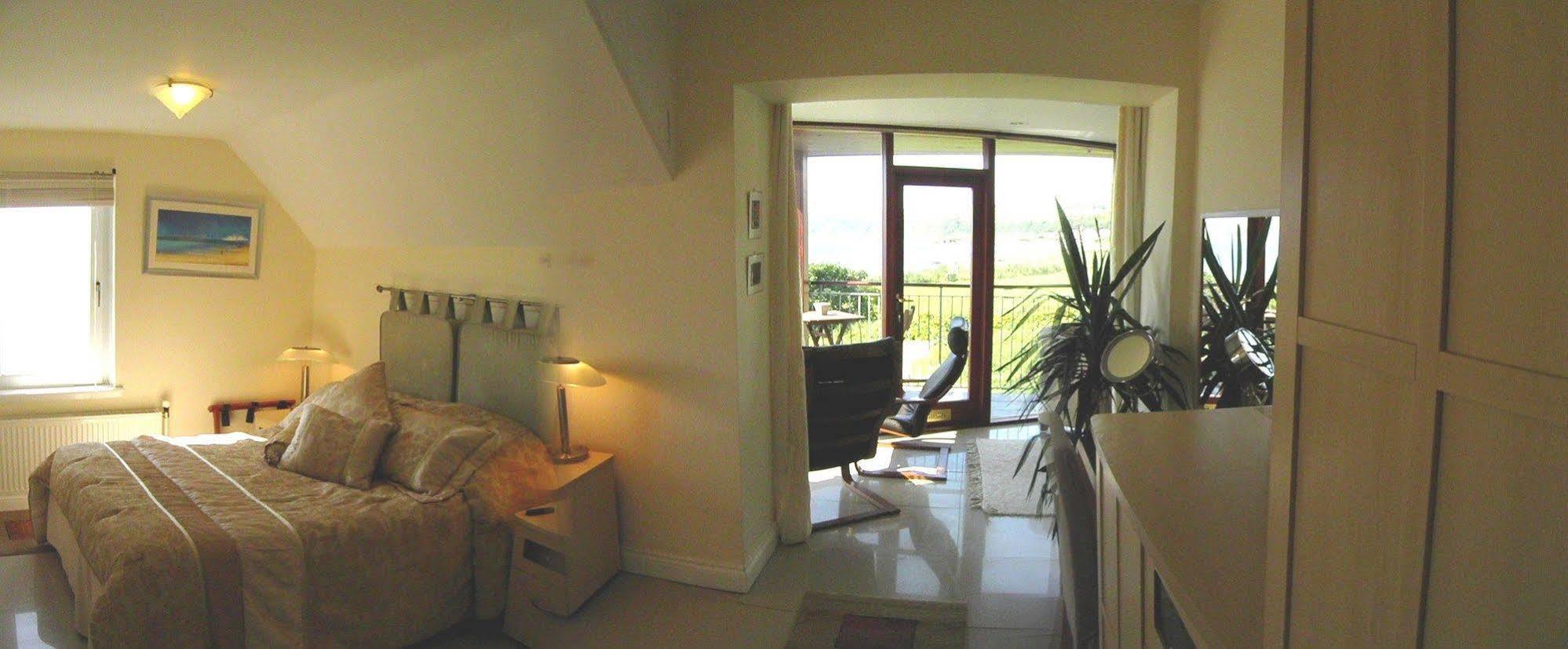 Kilfinan Hotel ภายนอก รูปภาพ